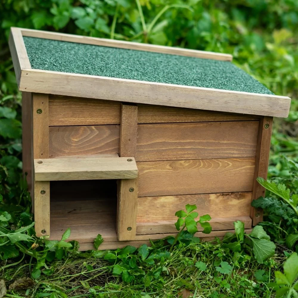 Woodside Hedgehog House & Hibernation Shelter, Predator Proof Outdoor Habitat Box - Image 2