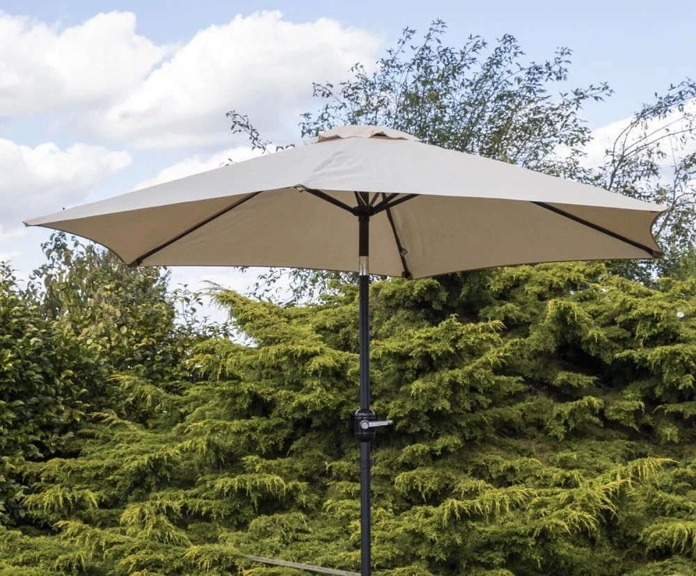 Woodside Large 2.7m Garden Parasol Umbrella With Winding Crank & Tilt Sand - Image 2