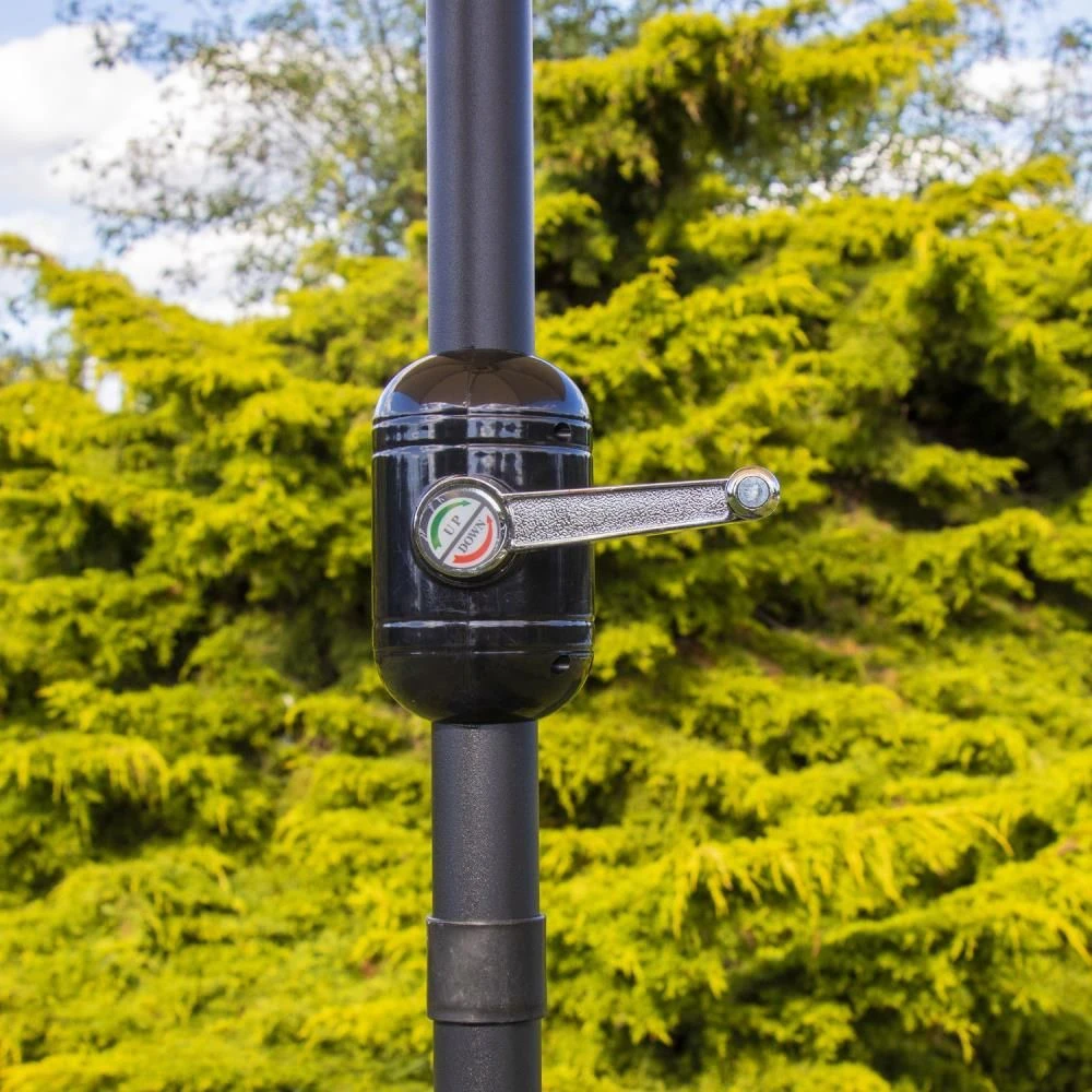 Woodside Large 2.7m Garden Parasol Umbrella With Winding Crank & Tilt Green - Image 5